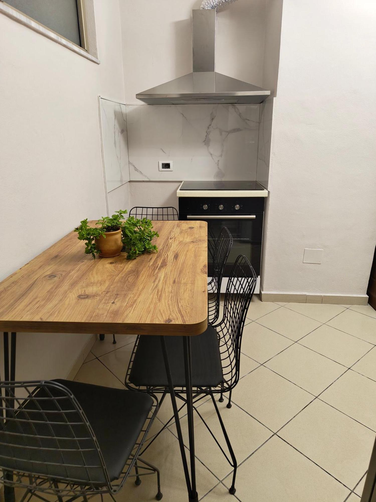 Erli Apartment Shkodër Buitenkant foto