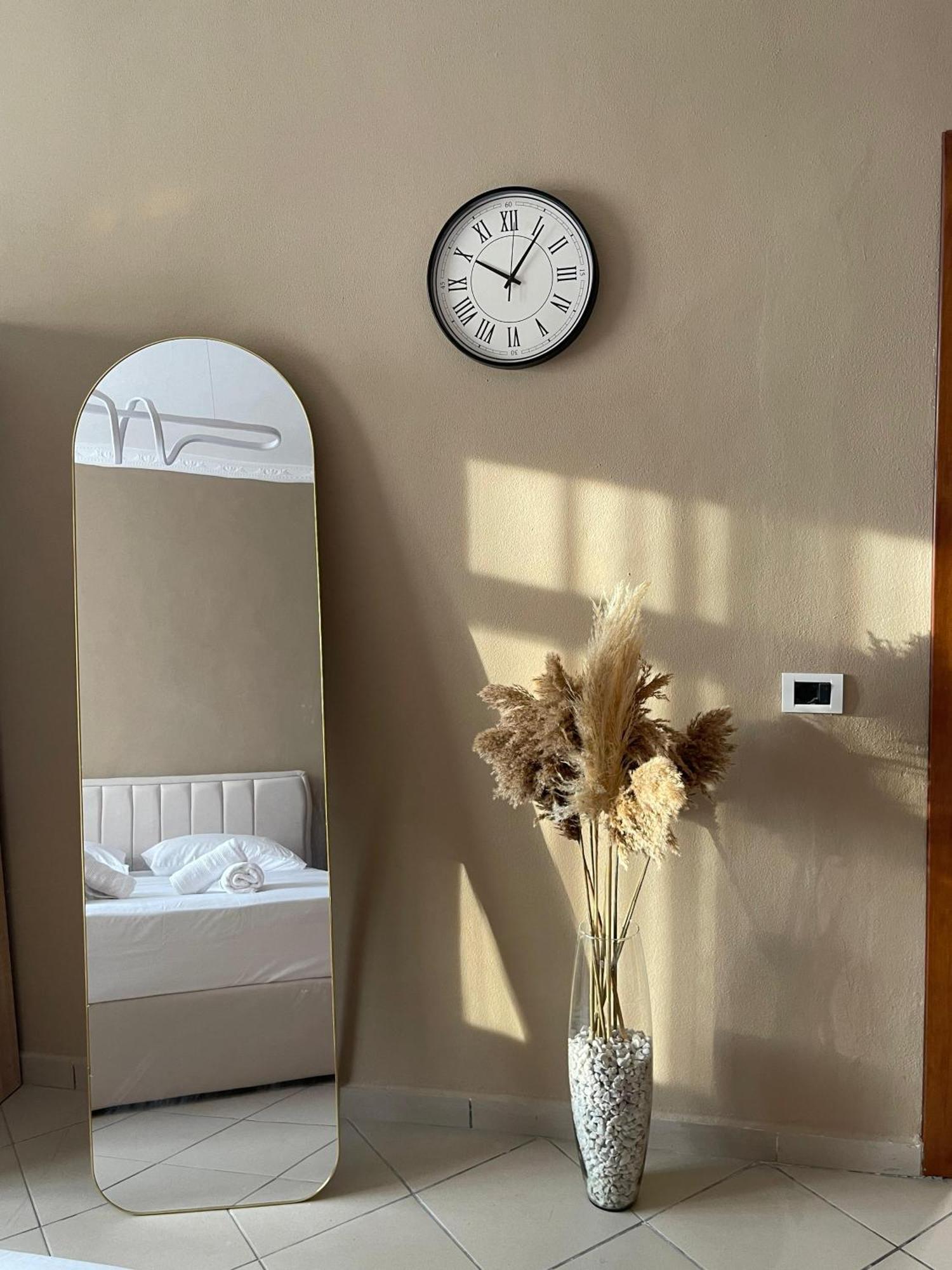 Erli Apartment Shkodër Buitenkant foto